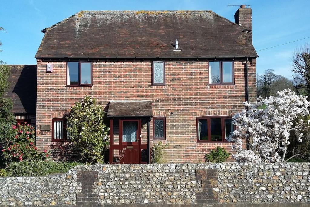 Bramley Cottage Holidays 치체스터 외부 사진